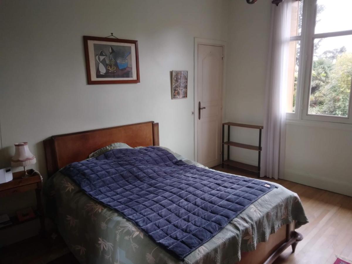 Le Castel Le Notre Apartment อ็องโตนี ภายนอก รูปภาพ